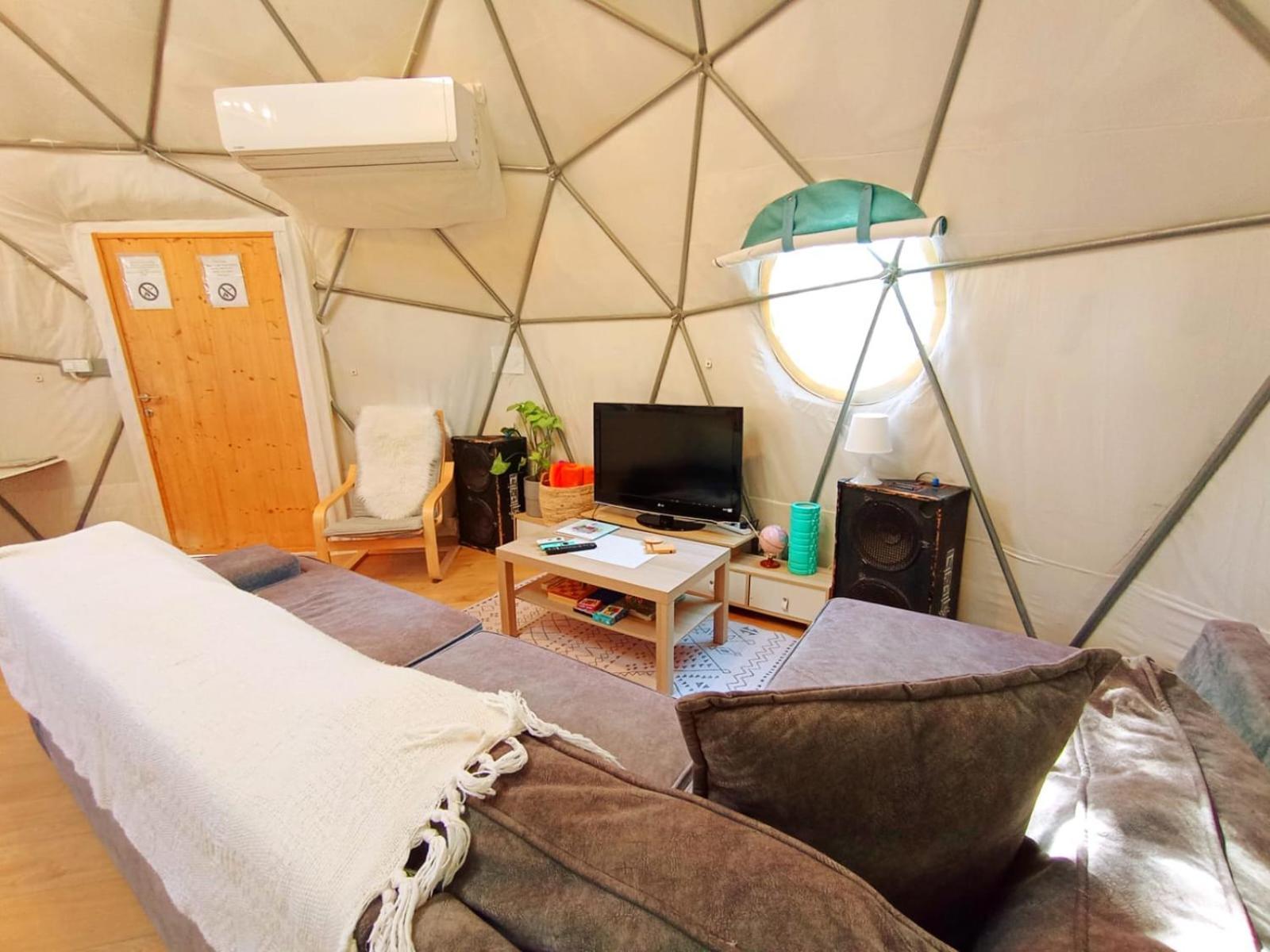 Olive Dome - כיפה גיאודזית ענקית ומודרנית בין עצי הזית Hotel Yavne'el Ngoại thất bức ảnh